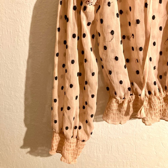 Free People Peach Pink Polka Dot Blouse
Women's (S) - Picture 4 of 9